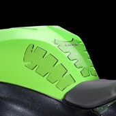 НАКЛЕЙКА НА БАК ZX-6R