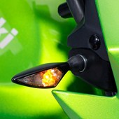 КОМПЛЕКТ ПЕРЕДНИХ УКАЗАТЕЛЕЙ ПОВОРОТА