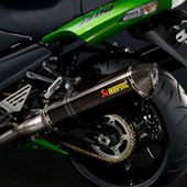 ВЫХЛОПНАЯ СИСТЕМА AKRAPOVIC*