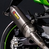 ВЫХЛОПНАЯ СИСТЕМА AKRAPOVIC*