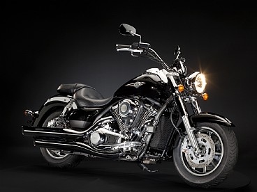 Черный (Metallic Diablo Black)